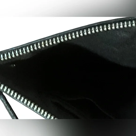 Coach F56027 Purple Bramble Rose PVC Leather Zip Wristlet - Picture 8 of 9